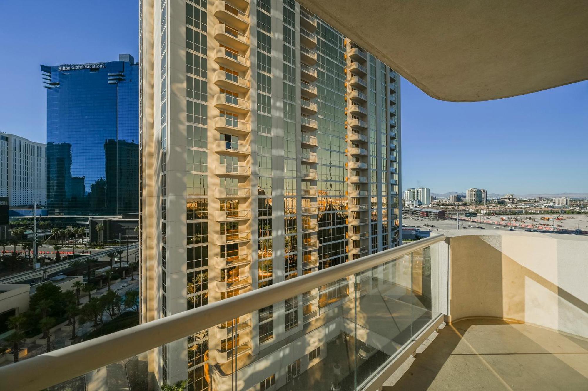 Stripviewsuites At Signature Лас-Вегас Номер фото
